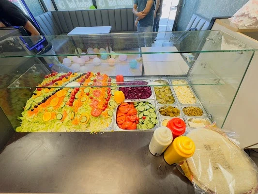 Kebab hut orunia · Zdjęcia 2